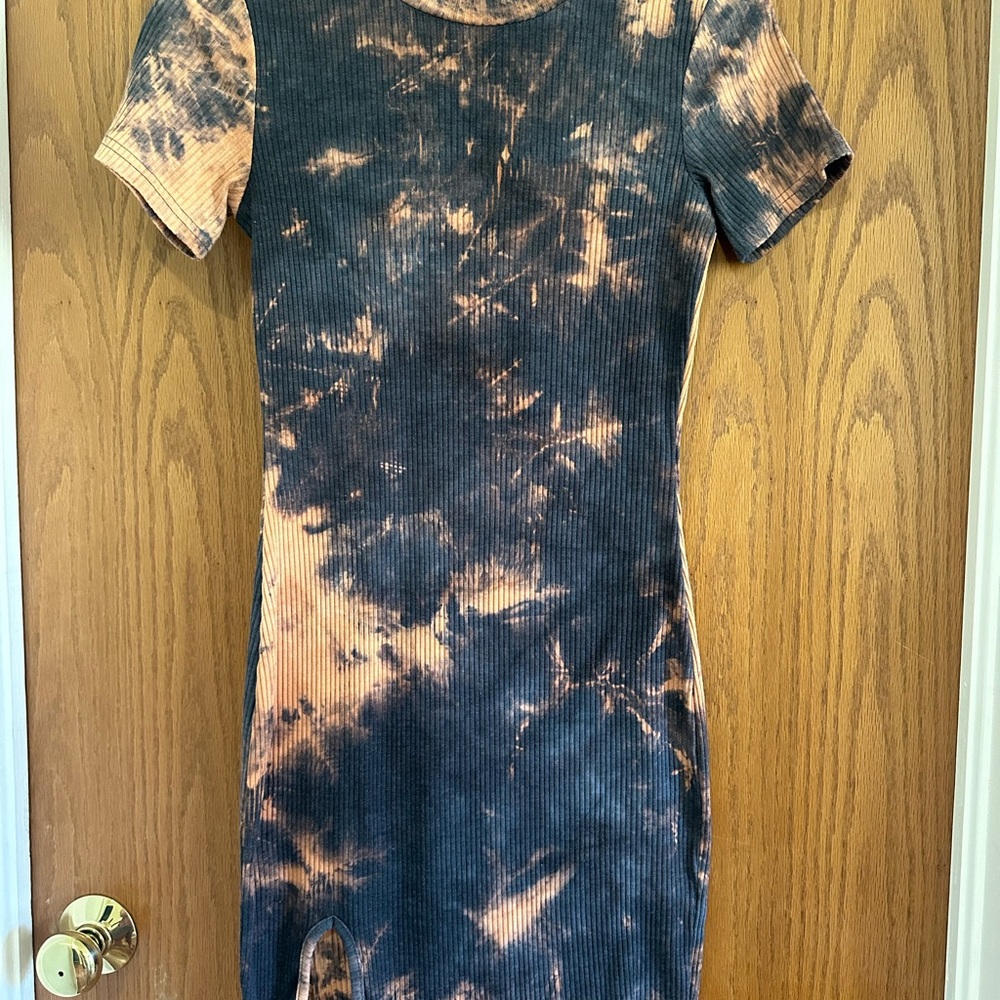 Tie-Dye Short Sleeve Bodycon T-shirt Dress
